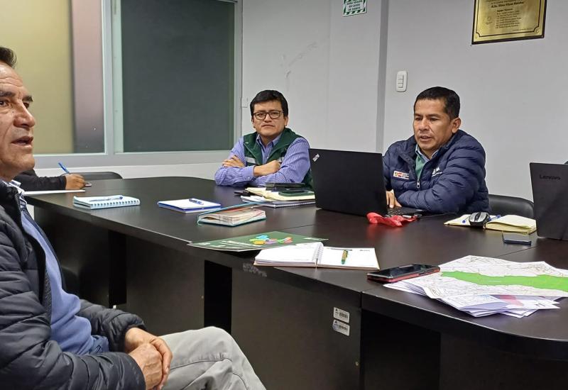 Equipo Técnico del Consejo de Recursos Hídricos de la Cuenca Interregional Pampas expone los avances en la implementación del Plan de Gestión